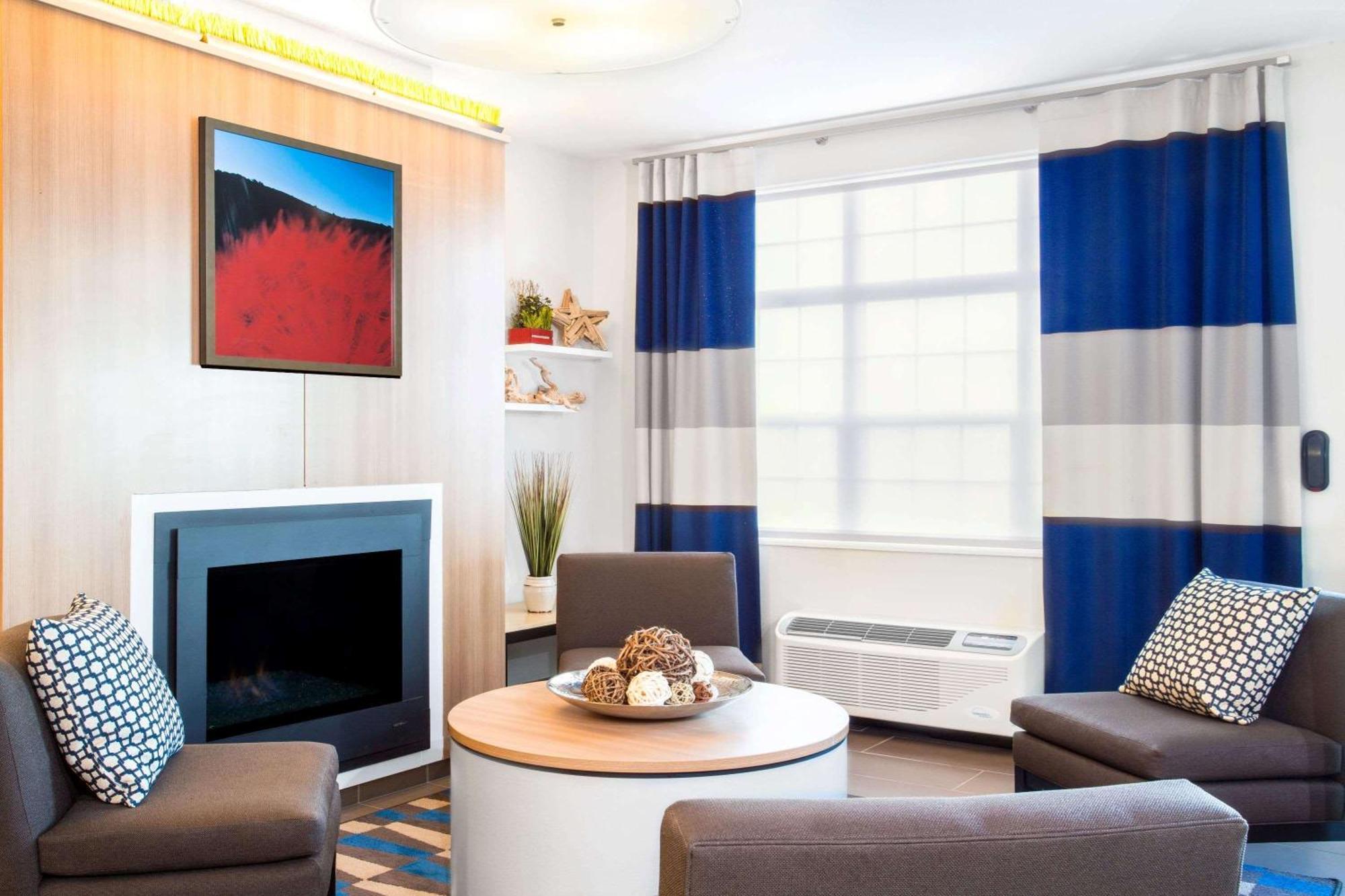 Microtel Inn & Suites By Wyndham Vernal/Naples Экстерьер фото